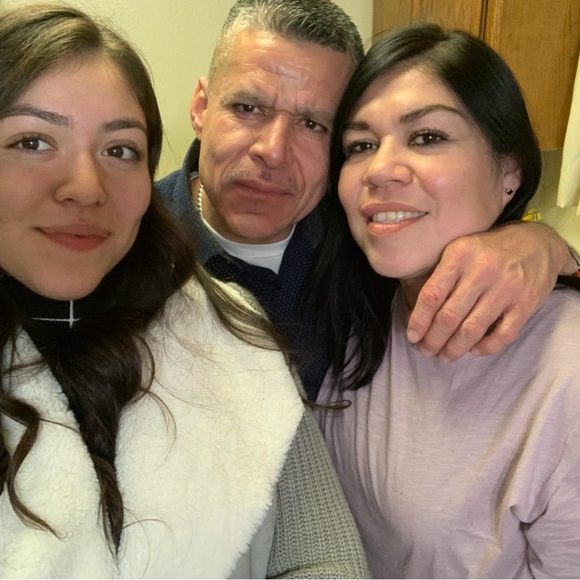 Meet your Posher, Melissa - Picture 7 of 10